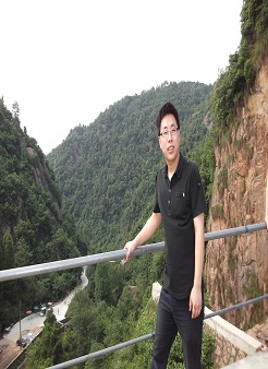 1524823620996354.jpg 潘炜.jpg